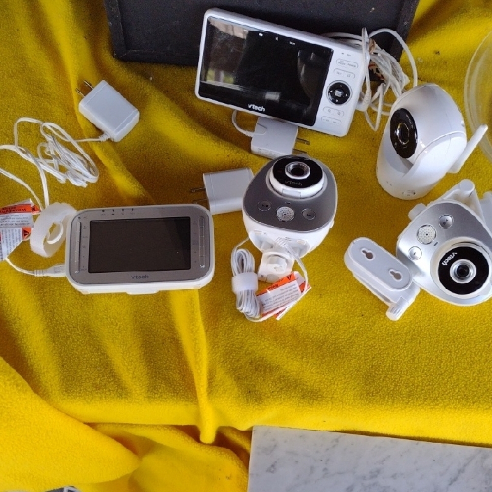 VTech Baby Monitor Sets(2)+in White